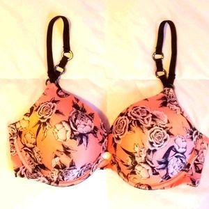 Victoria's Secret Very Sexy push-up
